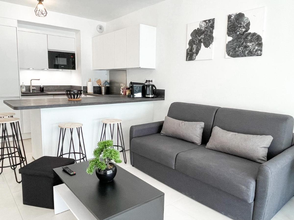 T2 Neuf Terrasse Pres Des Plages Saint-Cyr-sur-Mer Luaran gambar